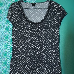 Black and white polka dot Ann Taylor short sleeve